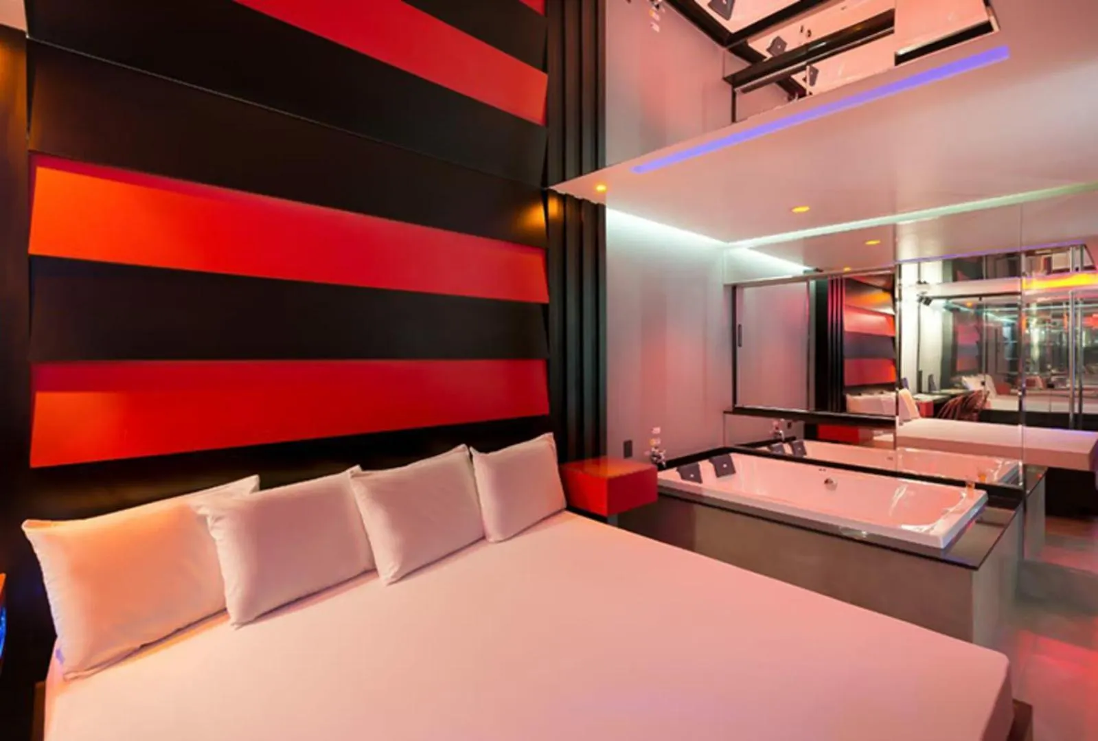 Point Motel Gru Guarulhos 0*,  Brasil