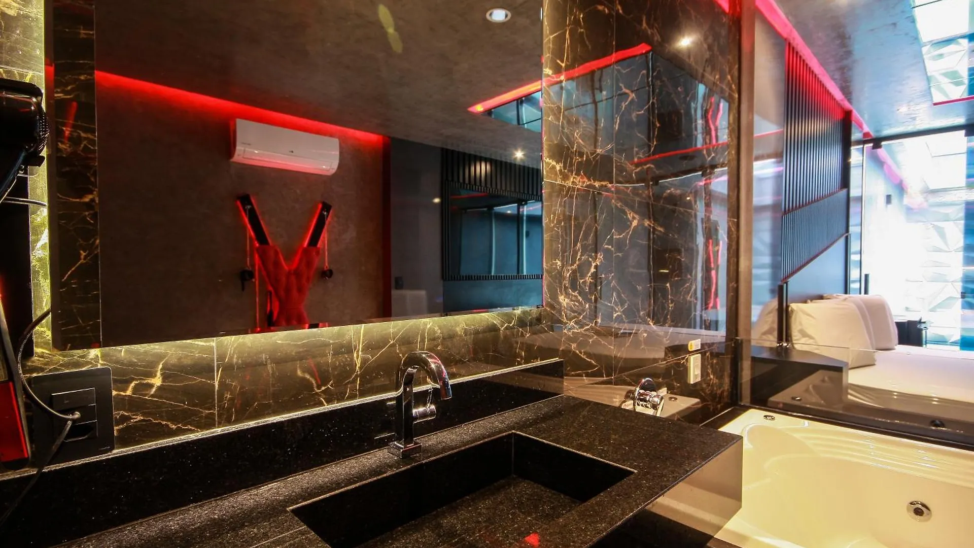Point Motel Gru Guarulhos Brasil