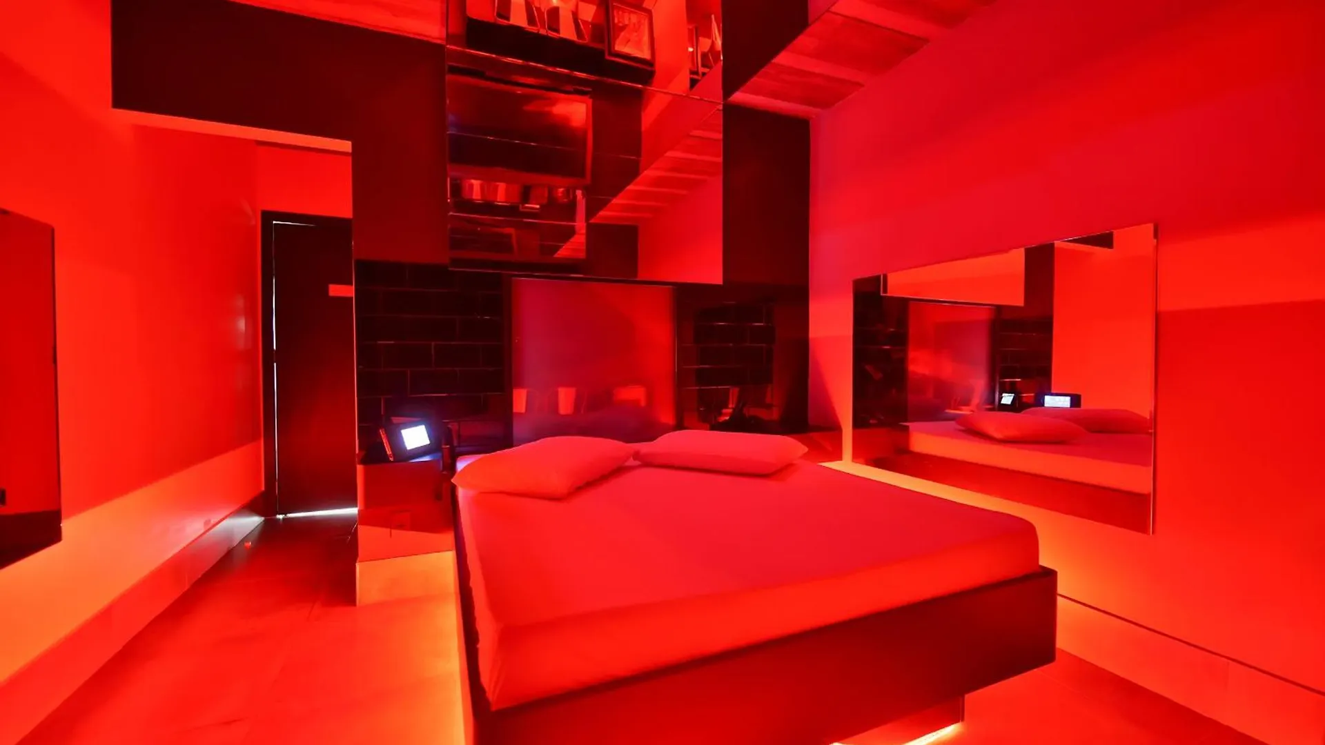 Point Motel Gru Guarulhos Brasil